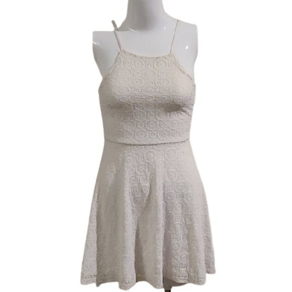 H&M Dresses & Skirts - [H&M] White Lace Spaghetti Strap Dress- Size 2
